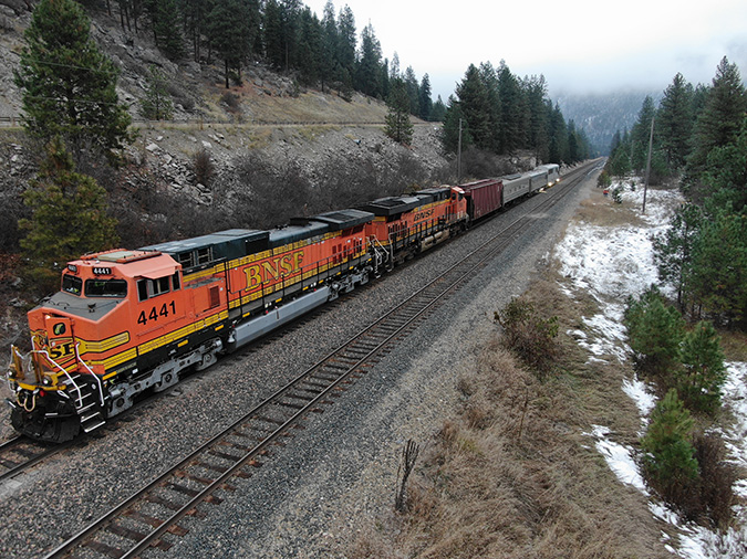 An ODIN-equipped train with geo cars